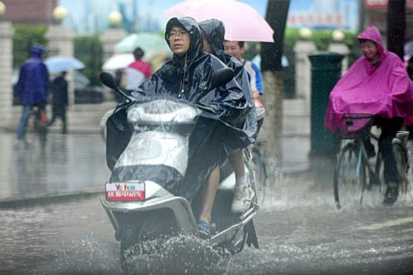 暴雨602.jpg