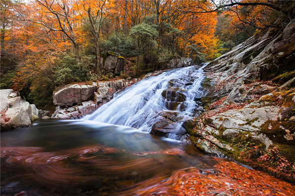 光霧山有哪些景點 去光霧山旅游除了賞紅葉還能干什么