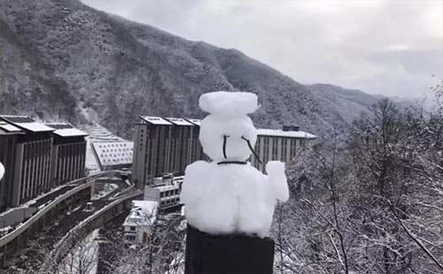 湖北神農架第二屆堆雪人大賽開啟（報名方式+投稿時間）